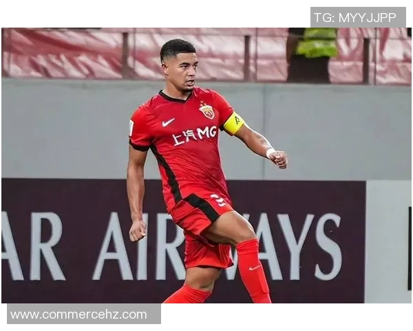 中超赛场再现乌龙球蒋光太意外失误引发热议