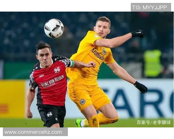 纽伦堡遭遇尴尬主场失利，新赛季首败令球迷失望